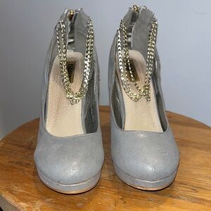 Sparkling Silver-Gray Size 37 dressy heels